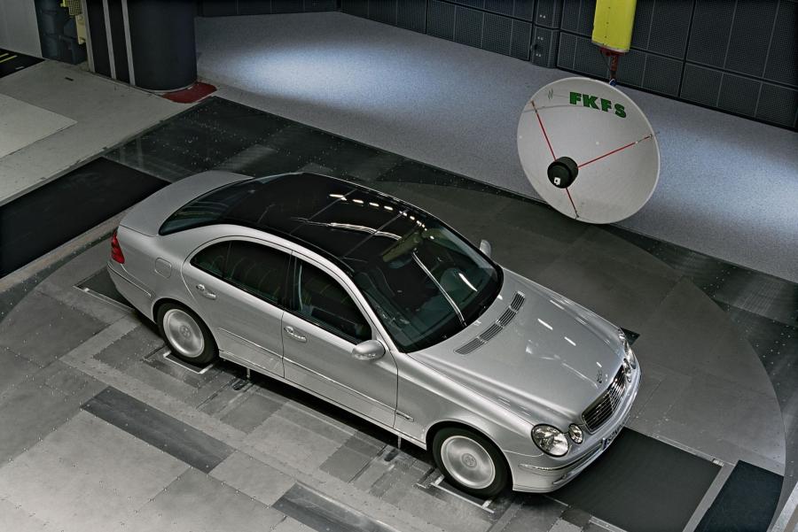  Mercedes-Benz E-Class 2002 года  (фото 231 из 448)
